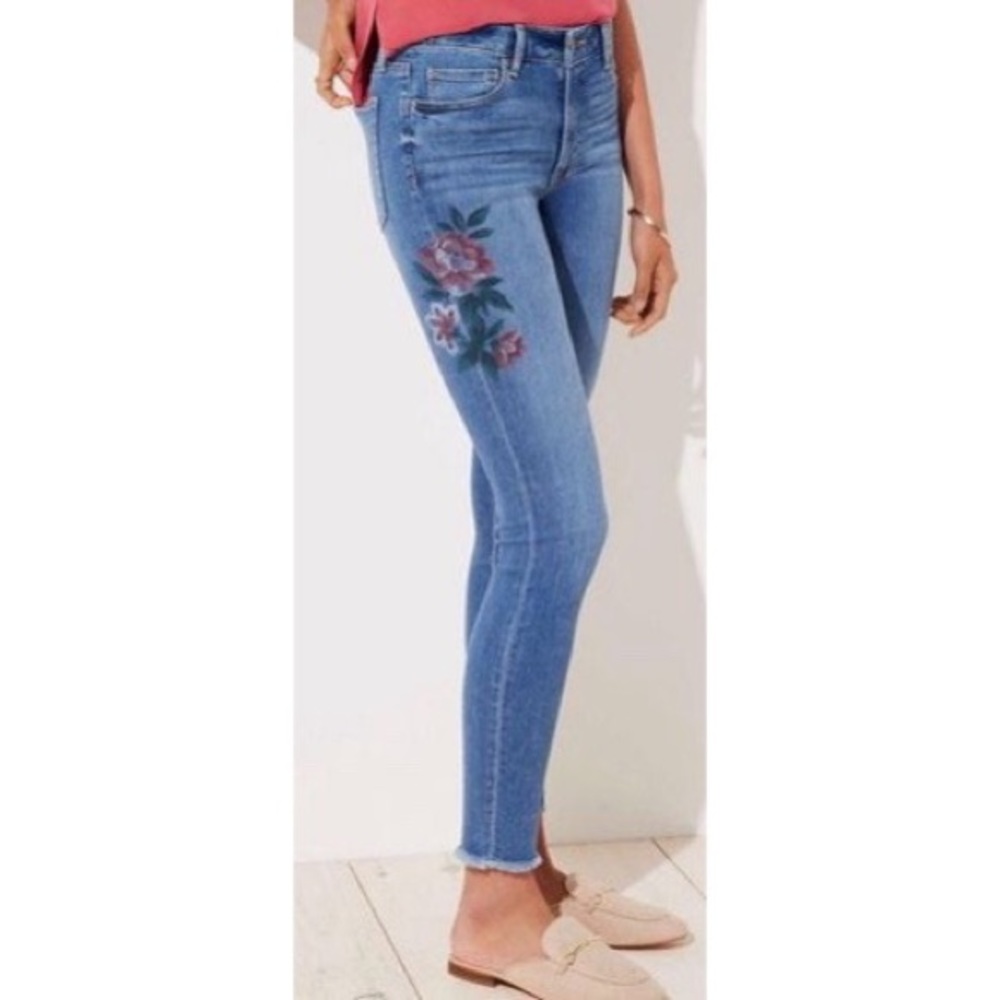 Loft Distressed Raw Hem Floral Modern Skinny Jeans